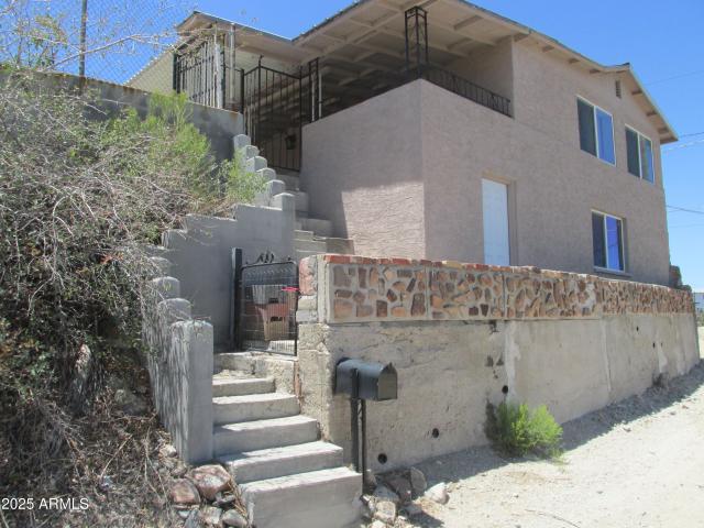 6085 s euclid drive