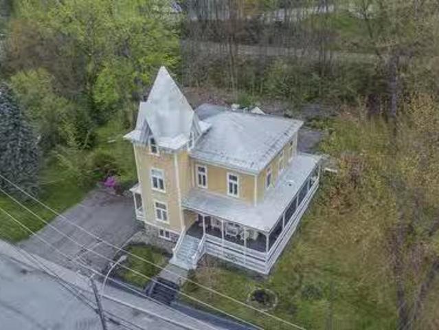 608Z 608Cz 9E Avenue, Beauceville, QC, G5X 1J1 commercial.