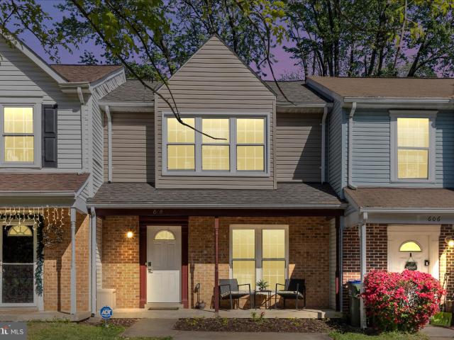 608 Cabin Ct, Stafford, VA 22554 | MLS #VAST2051