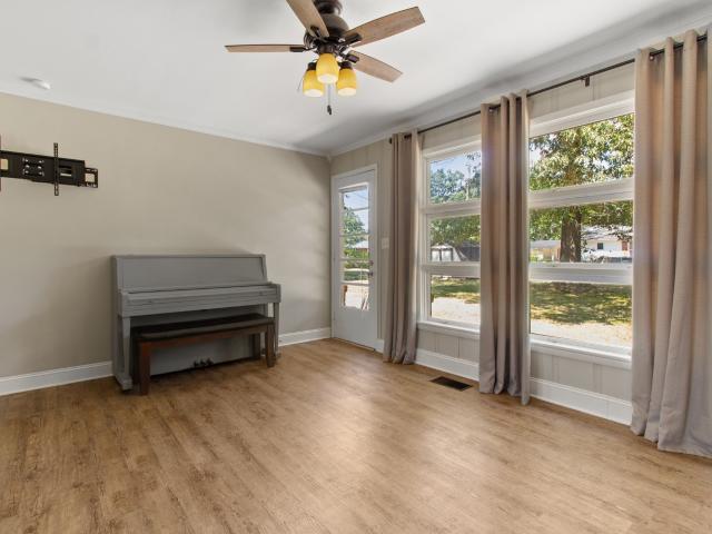 608 Bragg Cir