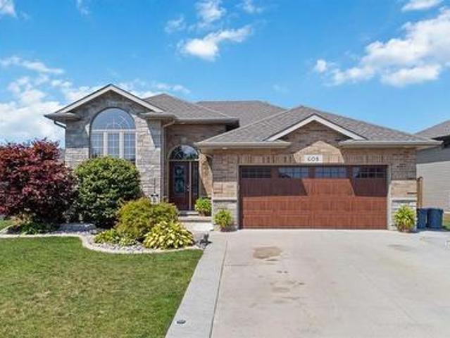 608 Spokane Boulevard, St Clair, ON, N0N 1G0 house for sale | Listing ID 26024 | Royal LePage