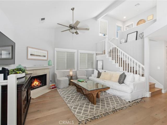 608 Poinsettia Ave, Unit B, Corona del Mar, CA 92625 | MLS #OC25160