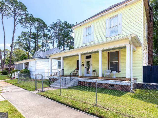 608 Ware Street