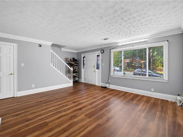 6094 Queen Anne Court