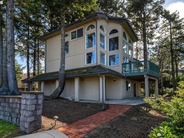 6095 Huckleberry Ln, Oceanside, OR 97134