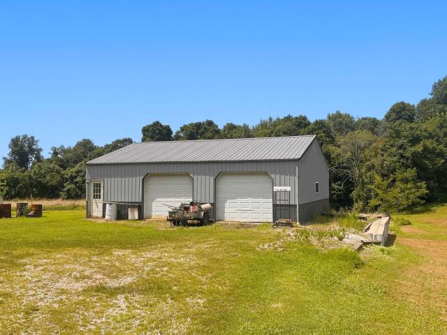 6095 Scotch Pine Road