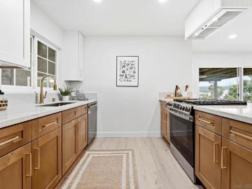6096 Crawford