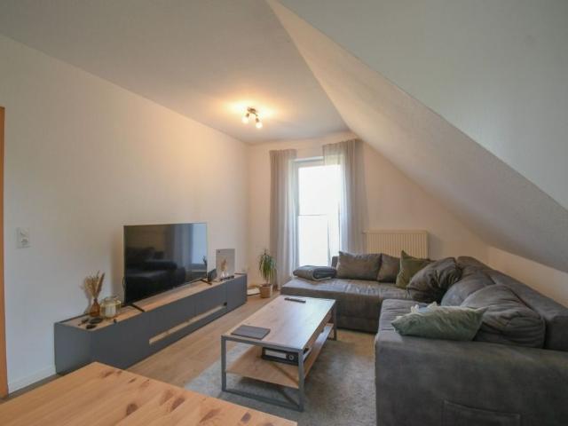 6099 Gepflegte 2 Zimmer Obergeschosswohnung mit Terrasse und Carport im Edewechter
