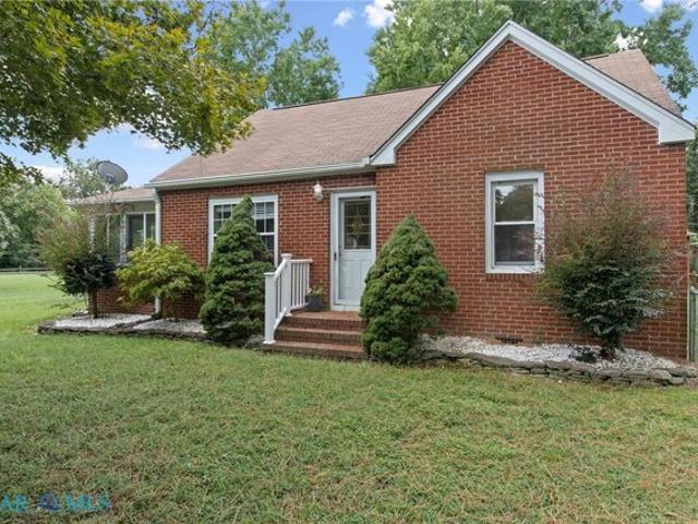 6092 Allmondsville Rd, Gloucester, VA 23061