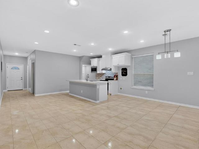 609 Fleming Street