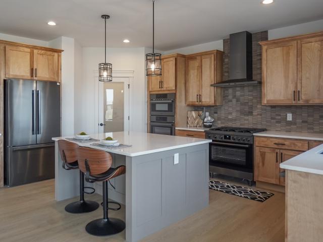 609 Zagreb Ave, Sycamore, IL 60178 | MLS #12602