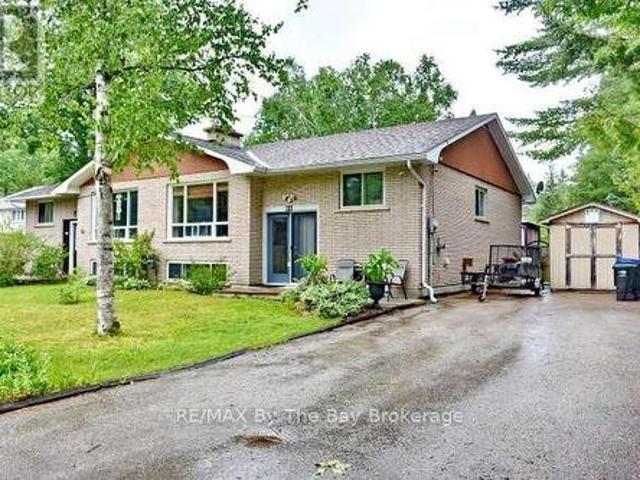 60 53Rd Street S, Wasaga Beach, ON, L9Z 1W8 house for sale | Listing ID S13546 | Royal LePage