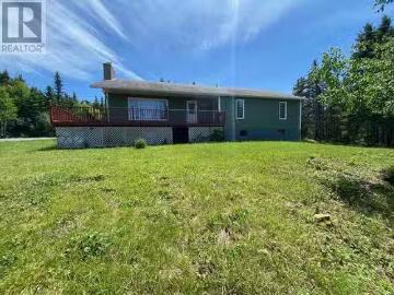 60 62 North Shore Highway, Gillams, NL, A2H 6B9 house for sa.