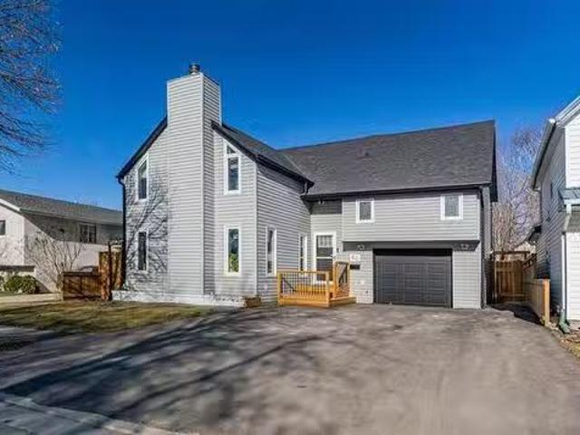 60 10Th St, Portage La Prairie, MB, R1N 2P8 house for sale.
