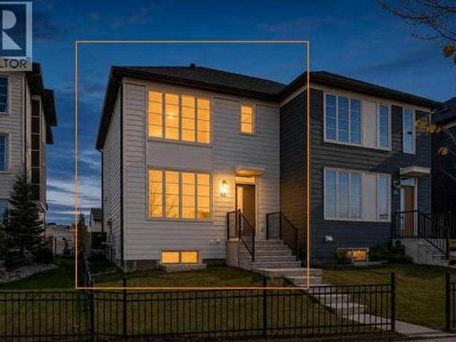 60 Walcrest Gate Se, Calgary, AB, T2X 4G2 house for sale | Listing ID A2351 | Royal LePage