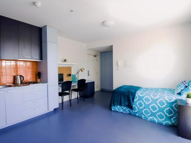 60 Waverley Road, Melbourne