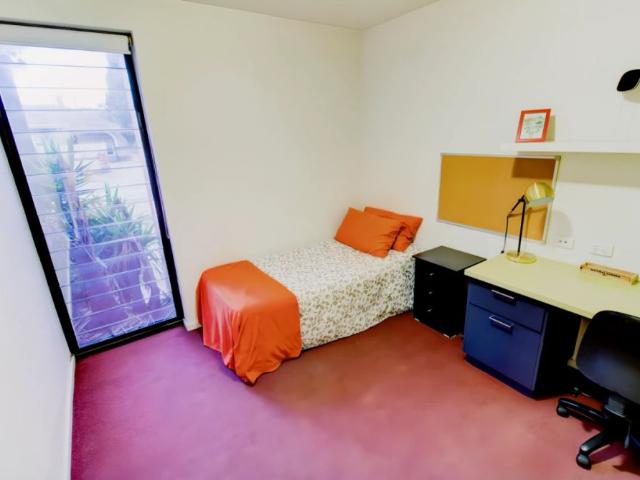60 Waverley Road, Melbourne