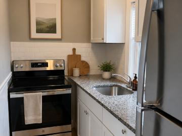 60 West Broadway 1 Bedroom Apartment for Rent at 60 W Broadway, Derry, NH 03038