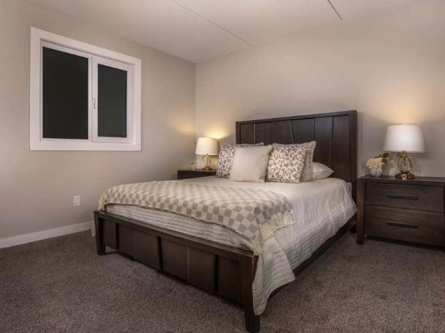 60 Whellams Lane — 2 Bedroom Pet friendly 12th Month Free