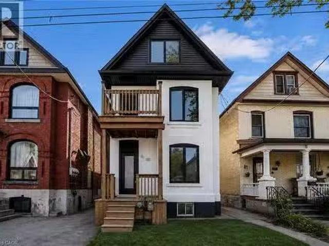 60 William Street, Hamilton, ON, L8L 5T7 investment for sale.