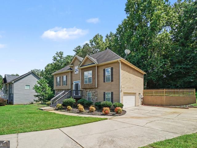 60 Ashley Pointe Drive