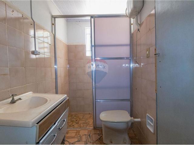 60 Área Útil Edícula Alugar, 1 Dormitórios localizado em Rua Bernadino de Campos, 503 centro Centro, Araçatuba, São Paulo, 16015500 | Brasil