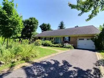 60 Av. Des Rapides, Québec Beauport, QC, G1C 1H5 house for.