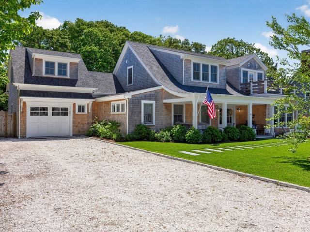 60 Bayberry Rd