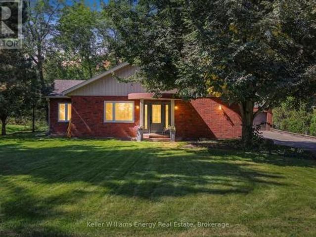60 Bayside Avenue, Tay, ON, L0K 2A0 house for sale | Listing ID S13835 | Royal LePage