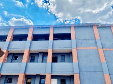 60 Bedroom Apartment / Flat to Rent in Halfway House