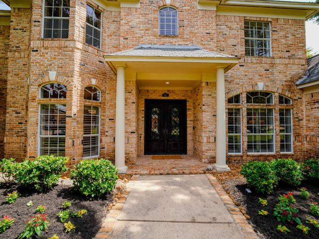 60 Champion Villa Drive