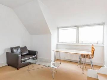 60 Church Crescent, London, N10 3NE, United Kingdom | 1 bed apartment for rent #137836990 | Rentberry