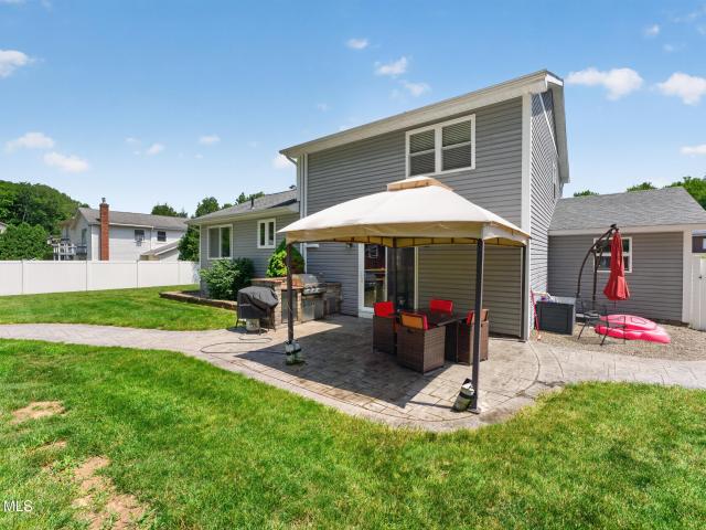 60 Denison Road