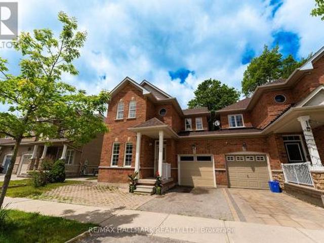 60 Dovetail Drive, Richmond Hill, ON, L4E 5A9 house for sale | Listing ID N13423 | Royal LePage