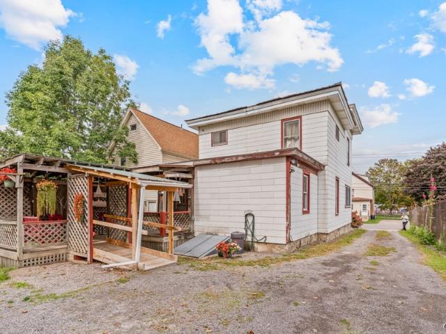 60 E North st