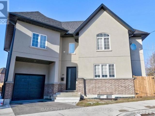 60 Emmett Avenue, Toronto, ON, M6M 2E6 house for sale | Listing ID W13761 | Royal LePage