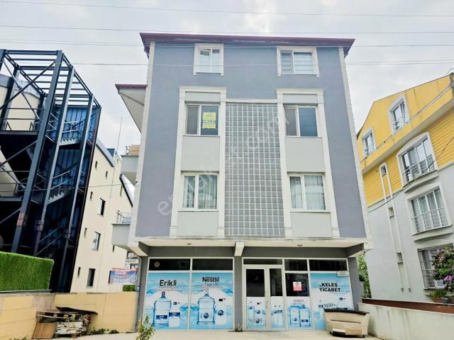 60 Evler Sahile 150m yelken Cafeye 100m Mesafede Geniş 3+1