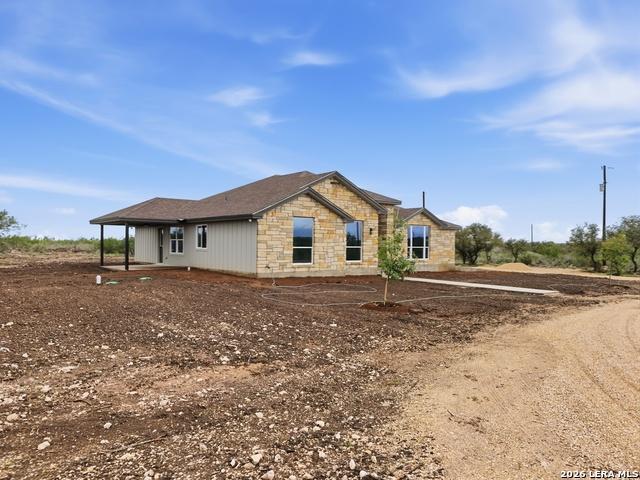 60 Friendship Hills