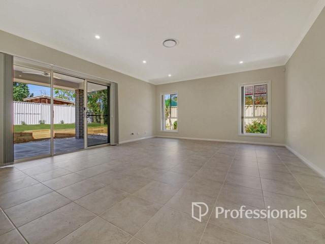 60 Gladstone ParadeRiverstone NSW 2765, Australia