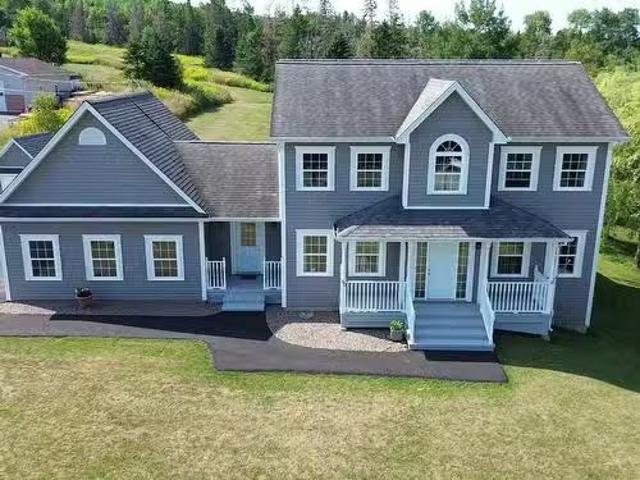 60 Glenabbey Drive, Murray Siding, NS, B6L 3L2 house for sal.