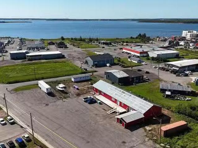 60 Harvard Street, Summerside, PE, C1N 1P4 commercial for sa.
