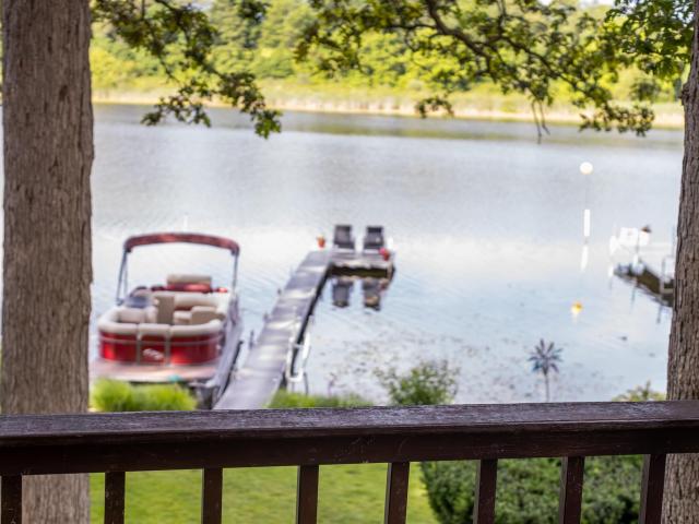 60 Lane 260B Crooked Lake
