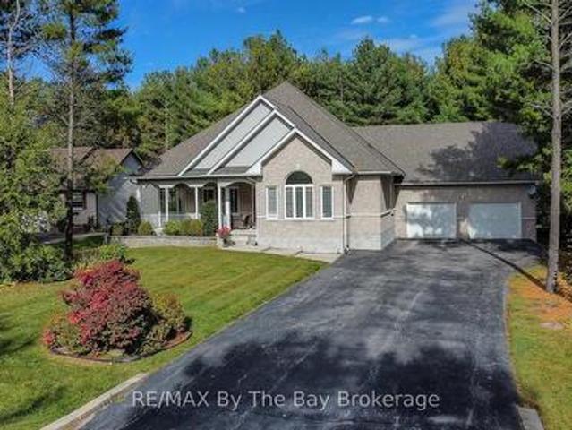 60 Martyn Drive, Wasaga Beach, ON, L9Z 1N6 house for sale | Listing ID S13589 | Royal LePage