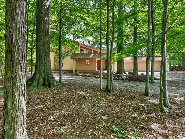 60 Mendon Center Road