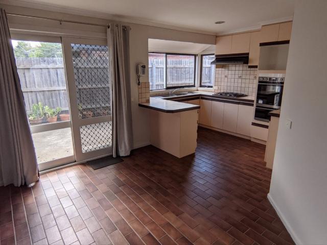 60 Meadow Glen Drive Epping, VIC 3076