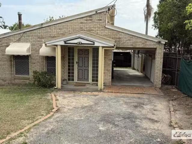 60 Miles Platting Road, Eight Mile Plains, QLD 4113