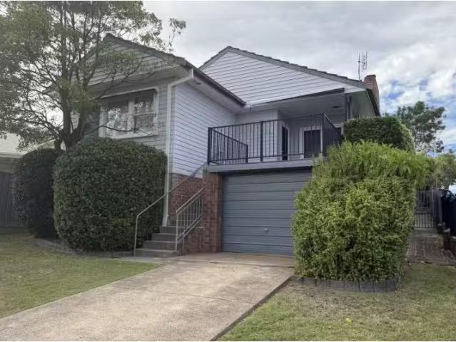 60 Narang Street, East Maitland House for rent Listed by Rent.