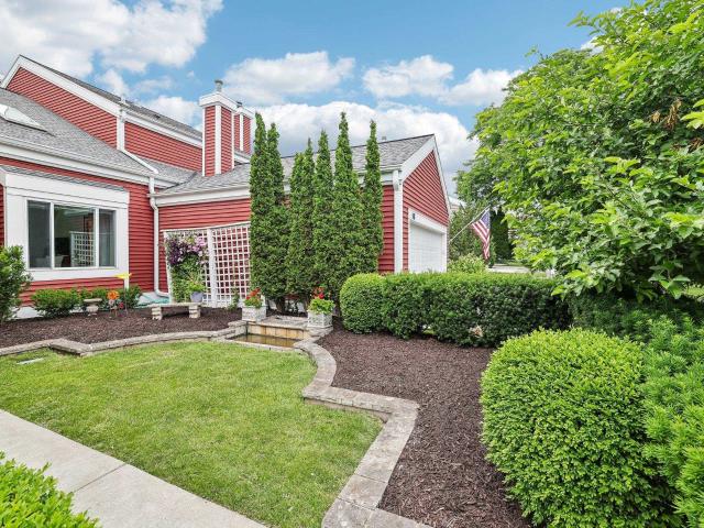 60 Oak Creek Trail