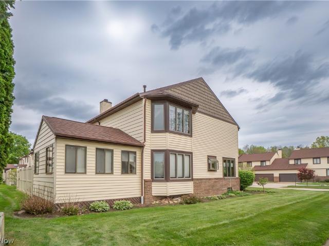 60 Picadilly Court 7A