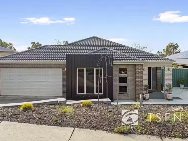 60 Queen Street, Kangaroo Flat House for rent Listed by Saman.